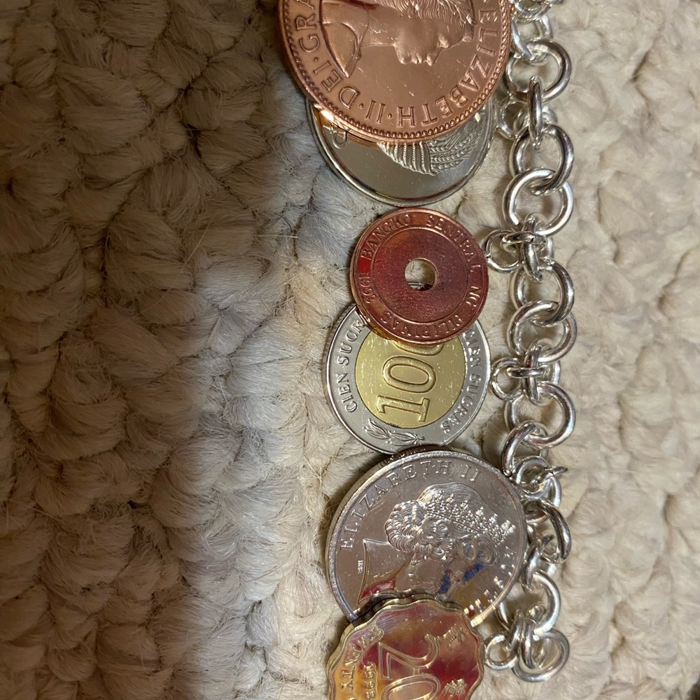 JMC Coins of the world Charm Bracelet